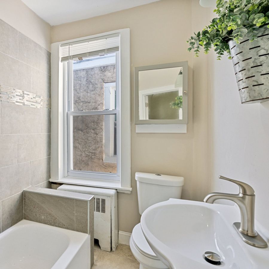 Peach bathroom, after