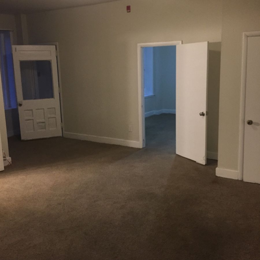 Union, Apt A living & entry, before